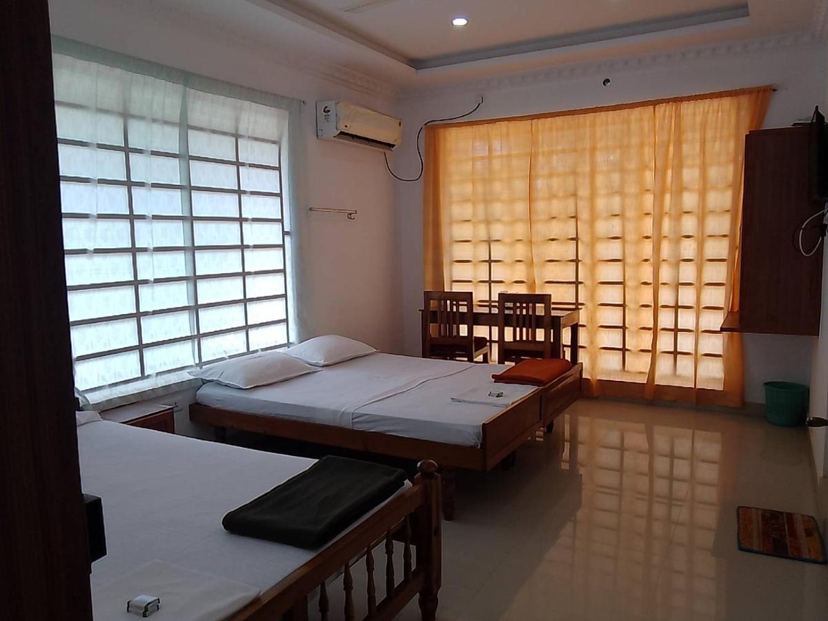 Somatheertham Panchakarma Resort Kovalam Esterno foto