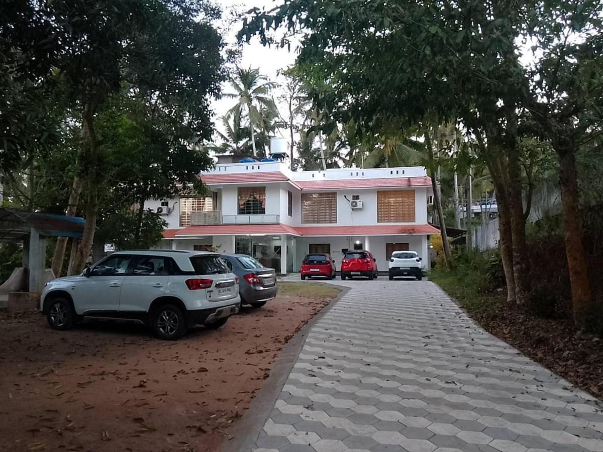 Somatheertham Panchakarma Resort Kovalam Esterno foto